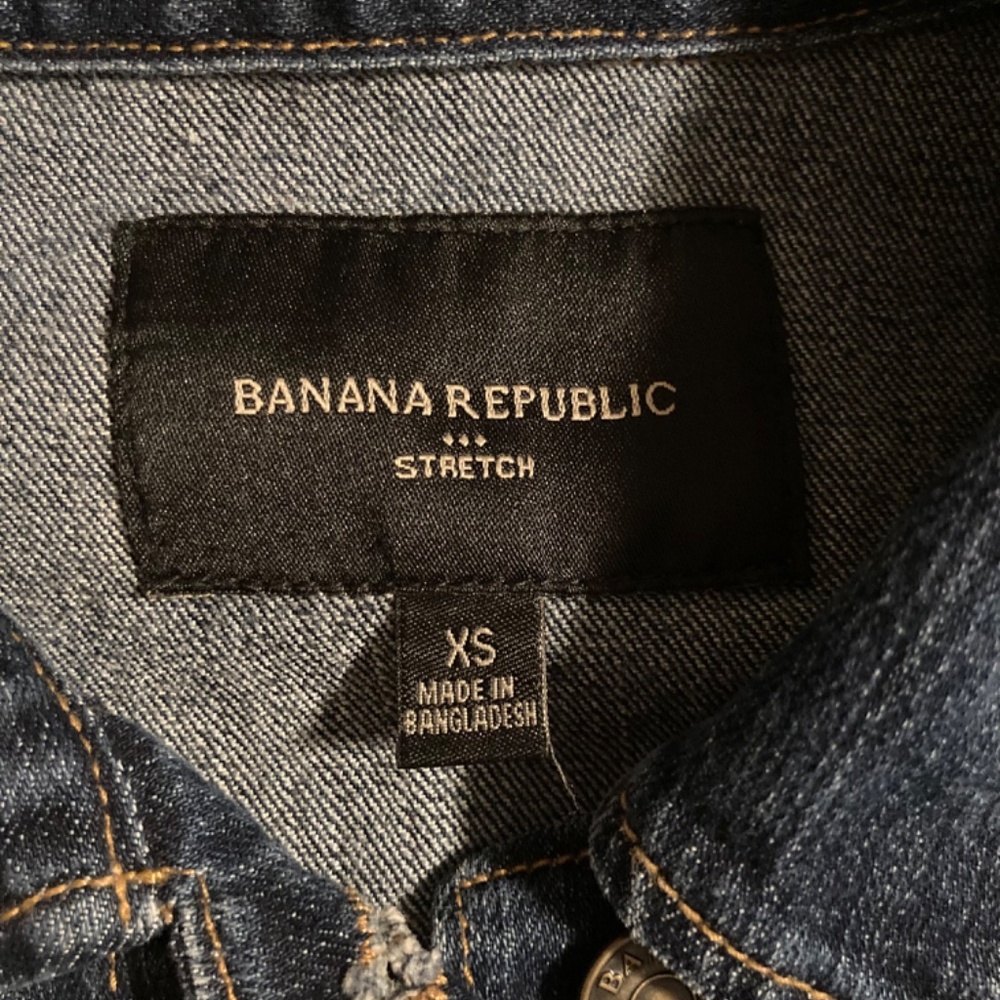 Banana Republic Essential Jean Jacket - Picture 2 of 7